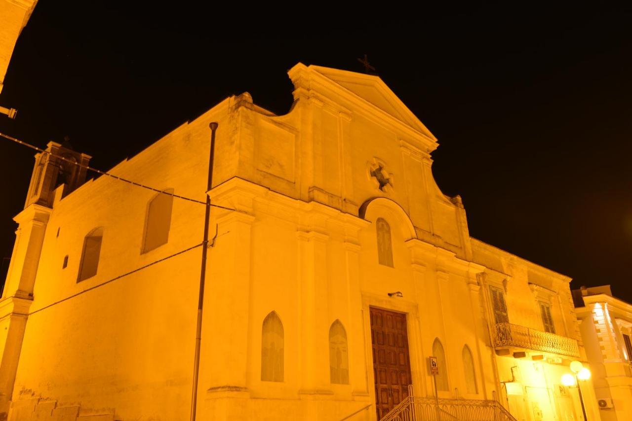 卡诺萨-迪普利亚L'Antico Palazzo住宿加早餐旅馆 外观 照片